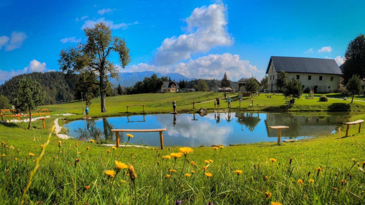 Hotel Glamping Vrhovc Zelezniki Exterior foto